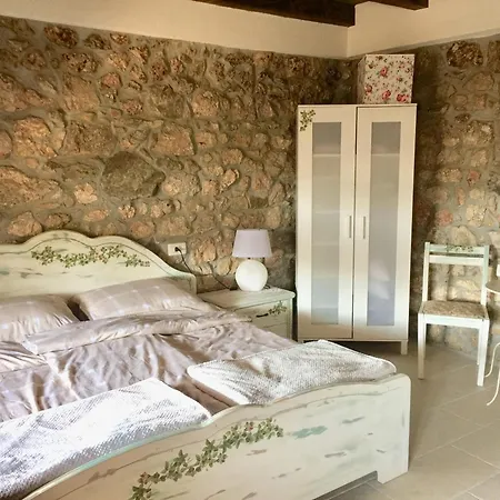 Holiday home Family Friendly House With A Swimming Pool Bribir, Novi Vinodolski - 23474 Bribir (Primorje-Gorski Kotar)